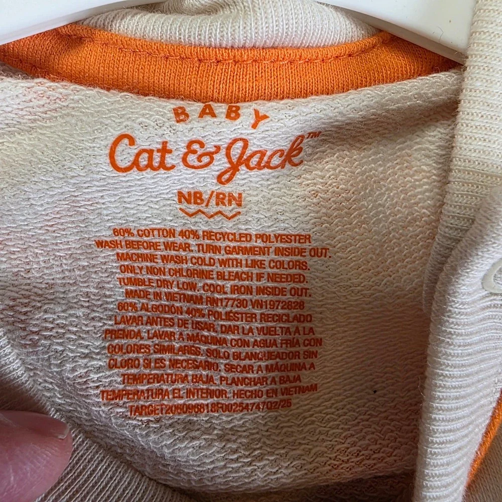 Cat & Jack Baby Newborn Pumpkin Print Sweatshirt and Bloomers Set Orange Cream
